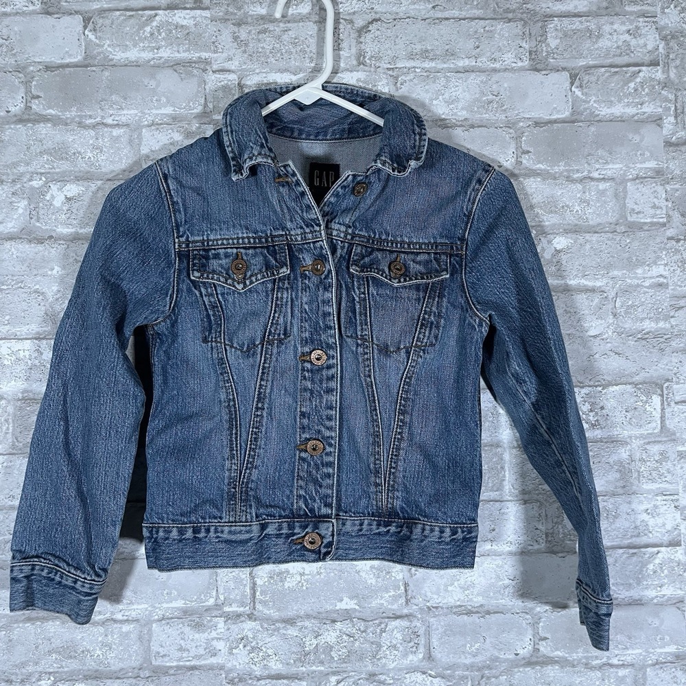Gap Kids Denim Jean Jacket Size Medium (7-8) 100% Cotton Truckers Jacket